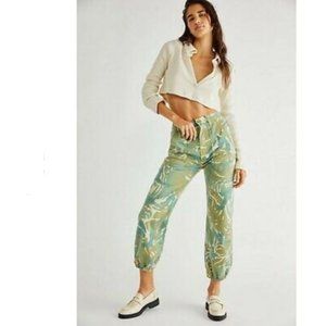 MOTHER Denim The Wrapper Patch Springy Ankle in Tropical Camo Size 26